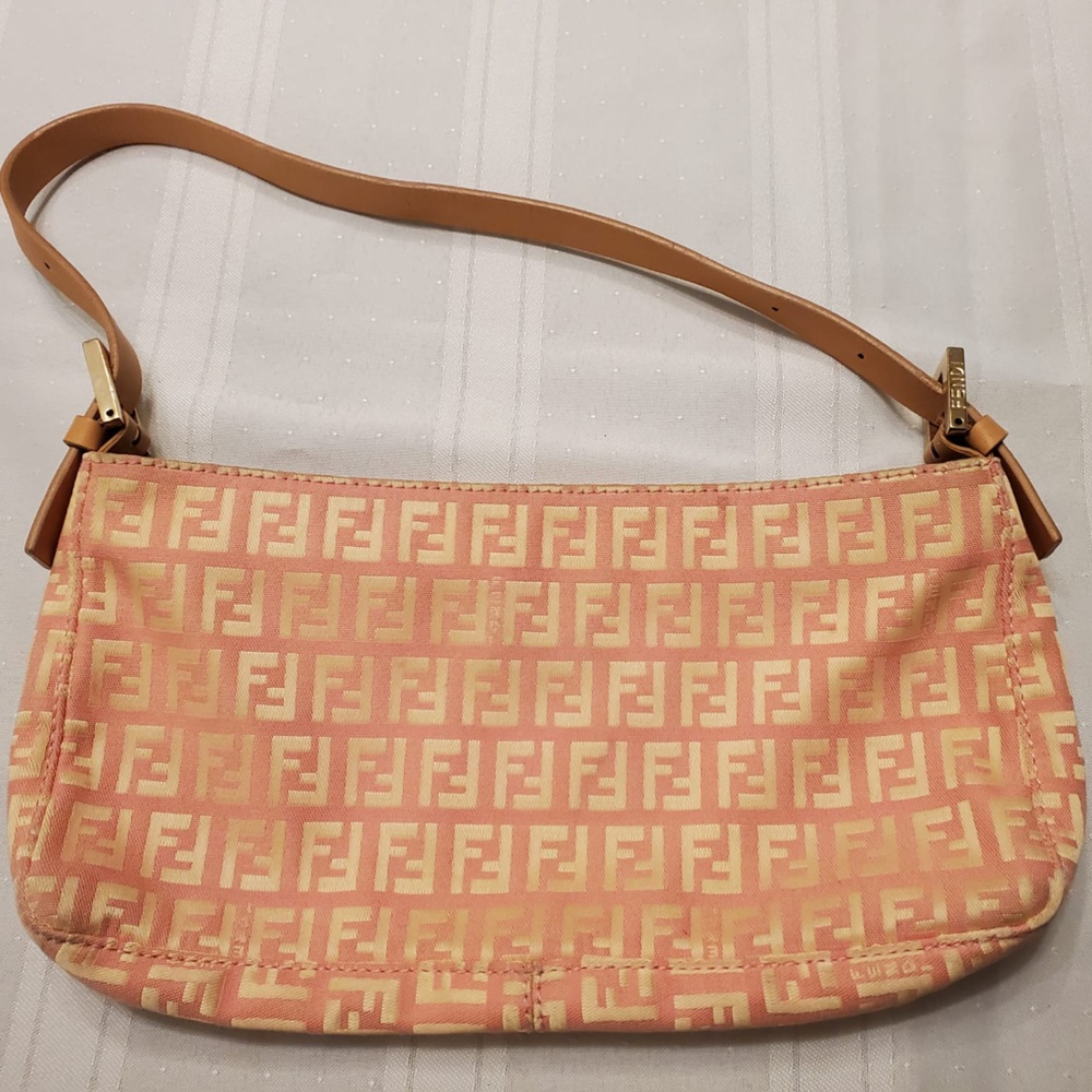 Original 1990s Vintage FENDI Pink Zucchino
Jacquard Mini Pouch Bag 🩷🧡